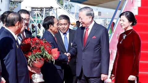 <a href="/hoi-nhap" title="Hội nhập" rel="dofollow">Hội nhập</a>