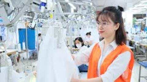 <a href="/chinh-sach-phap-luat" title="Chính sách - Pháp luật" rel="dofollow">Chính sách - Pháp luật</a>