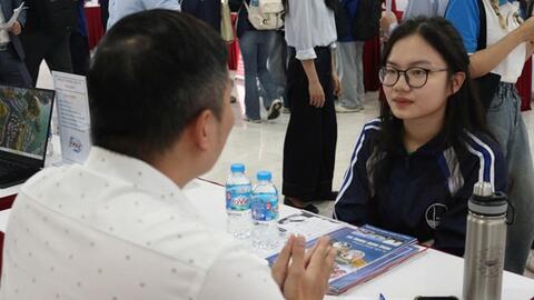 <a href="/nhip-song-kinh-doanh" title="Nhịp sống kinh doanh" rel="dofollow">Nhịp sống kinh doanh</a>