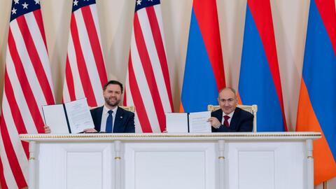 <a href="/quoc-te" title="Quốc tế" rel="dofollow">Quốc tế</a>