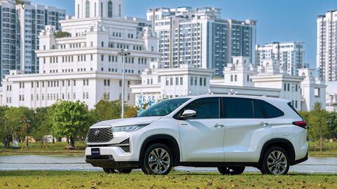 <a href="/thi-truong" title="Thị trường" rel="dofollow">Thị trường</a>