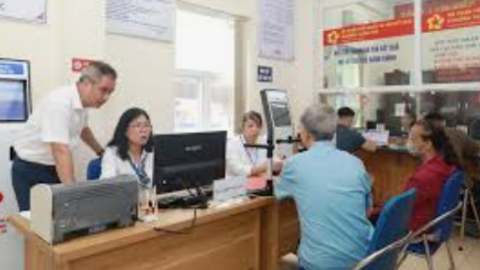 <a href="/chinh-sach-phap-luat" title="Chính sách - Pháp luật" rel="dofollow">Chính sách - Pháp luật</a>