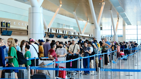 <a href="/thi-truong" title="Thị trường" rel="dofollow">Thị trường</a>