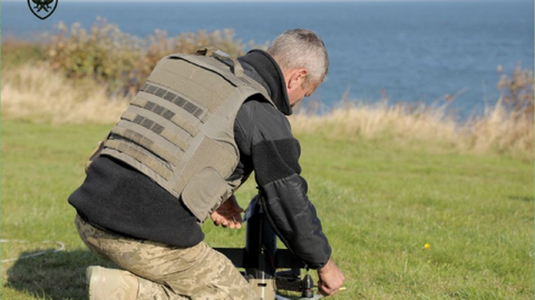 <a href="/quoc-te" title="Quốc tế" rel="dofollow">Quốc tế</a>