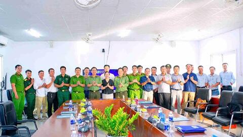 <a href="/chinh-sach-phap-luat" title="Chính sách - Pháp luật" rel="dofollow">Chính sách - Pháp luật</a>