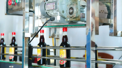 <a href="/thi-truong" title="Thị trường" rel="dofollow">Thị trường</a>