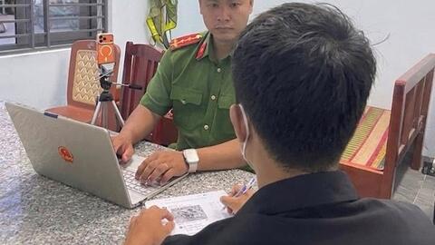 <a href="/chinh-sach-phap-luat" title="Chính sách - Pháp luật" rel="dofollow">Chính sách - Pháp luật</a>