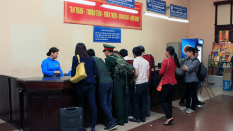 <a href="/thi-truong" title="Thị trường" rel="dofollow">Thị trường</a>