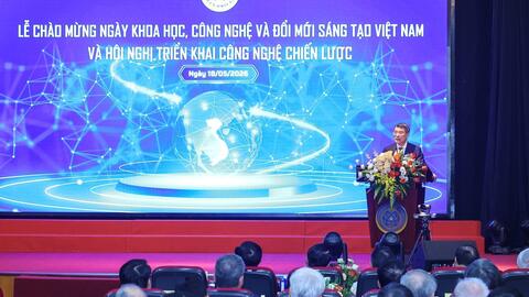 <a href="/hoi-nhap" title="Hội nhập" rel="dofollow">Hội nhập</a>