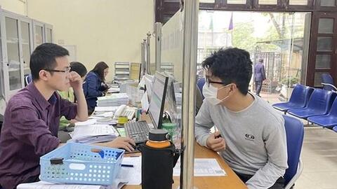 <a href="/chinh-sach-phap-luat" title="Chính sách - Pháp luật" rel="dofollow">Chính sách - Pháp luật</a>