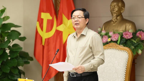 <a href="/chinh-sach-phap-luat" title="Chính sách - Pháp luật" rel="dofollow">Chính sách - Pháp luật</a>