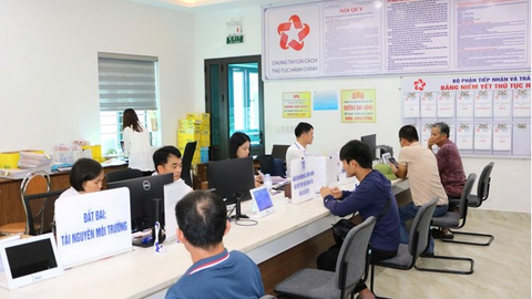<a href="/chinh-sach-phap-luat" title="Chính sách - Pháp luật" rel="dofollow">Chính sách - Pháp luật</a>