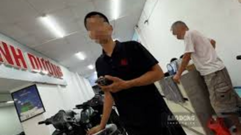 <a href="/chinh-sach-phap-luat" title="Chính sách - Pháp luật" rel="dofollow">Chính sách - Pháp luật</a>
