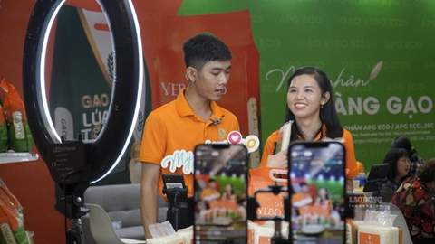 <a href="/nhip-song-kinh-doanh" title="Nhịp sống kinh doanh" rel="dofollow">Nhịp sống kinh doanh</a>