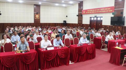<a href="/chinh-sach-phap-luat" title="Chính sách - Pháp luật" rel="dofollow">Chính sách - Pháp luật</a>