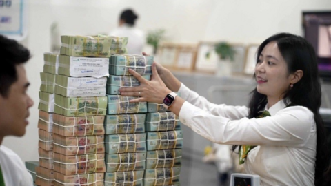 <a href="/thi-truong" title="Thị trường" rel="dofollow">Thị trường</a>