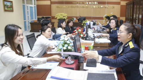 <a href="/chinh-sach-phap-luat" title="Chính sách - Pháp luật" rel="dofollow">Chính sách - Pháp luật</a>