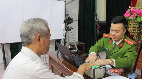 <a href="/chinh-sach-phap-luat" title="Chính sách - Pháp luật" rel="dofollow">Chính sách - Pháp luật</a>