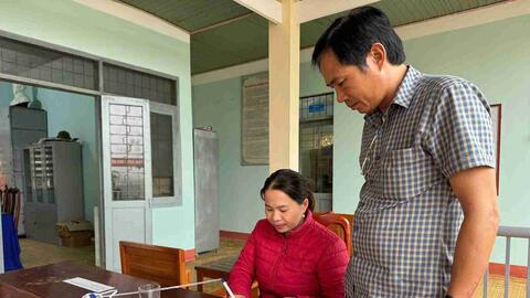 Ea Riêng truyền dạy kỹ năng nghề nghiệp, thay đổi tư duy kinh tế cho bà con