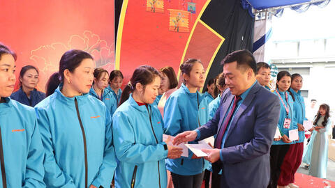 3.000 đoàn viên Lào Cai tham gia chương trình Chợ Tết Công đoàn