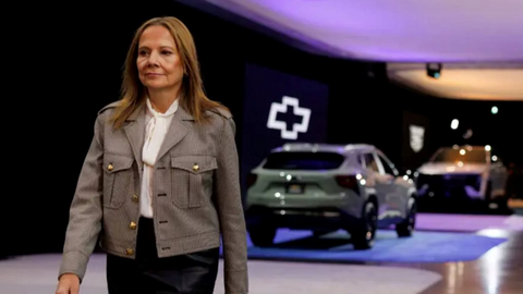 Một nhà sản xuất xe hơi lớn vừa lỗ kỷ lục 7 tỷ USD/quý vì xe điện, từng mơ mộng bán 1 triệu EV mỗi năm nhưng thực tế chỉ khoảng 170.000 chiếc