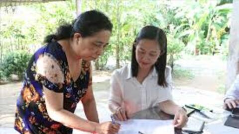 Khi thủ tục hành chính "gõ cửa" nhà dân​