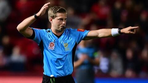 Bán kết U23 châu Á: Ông Alexander King bắt chính, U23 Việt Nam mừng thầm?