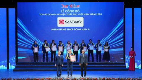 Hai giải thưởng uy tín ghi nhận chiến lược phát triển bền vững của SeABank