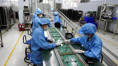 Kinh tế Việt Nam bứt tốc đầu 2026: Sản xuất, tiêu dùng, du lịch cùng tăng mạnh