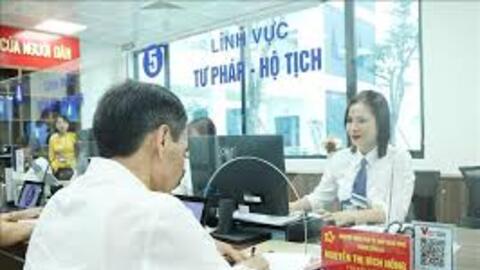 Hà Nội: Đẩy mạnh cải cách hành chính, lấy người dân và doanh nghiệp làm trung tâm phục vụ