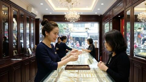 Giá vàng trong nước 18/2/2026: Đồng loạt giữ giá