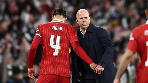 Van Dijk: Liverpool thi đấu chậm chạp, cẩu thả