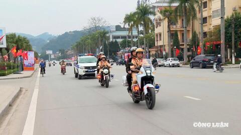 Lạng Sơn: "Xanh" những cung đường lễ hội, vững niềm tin ngày hội non sông