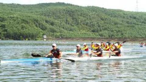 Gần 500 vận động viên tranh giải đua thuyền Rowing và Canoeing quốc gia tại Đà Nẵng