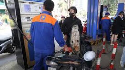 Giá xăng dầu hôm nay 18/3/2026: Bật tăng giữa căng thẳng Trung Đông