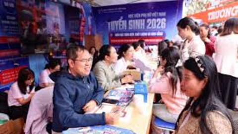 Tuyển sinh Đại học 2026: Nâng chuẩn đầu vào, siết xét tuyển học bạ, IELTS ​
