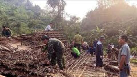 Nhanh chóng hỗ trợ nhân dân Pắc Ngà (Sơn La) khắc phục hậu quả dông lốc