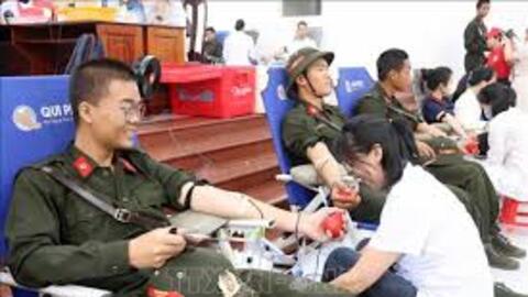 Chiến sĩ Cảnh sát cơ động Tây Nguyên hưởng ứng “Hiến máu tình nguyện - kết nối trái tim nhân ái”