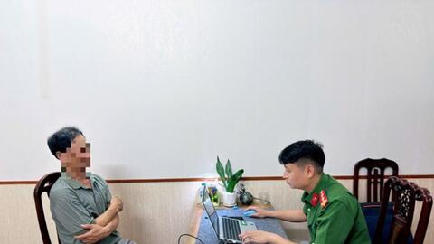 Dùng kích điện khai thác thủy sản, hai người ở Hưng Yên bị phạt hành chính