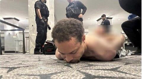 Kẻ nổ súng ở bữa tiệc của Nhà Trắng bị buộc tội ám sát Tổng thống