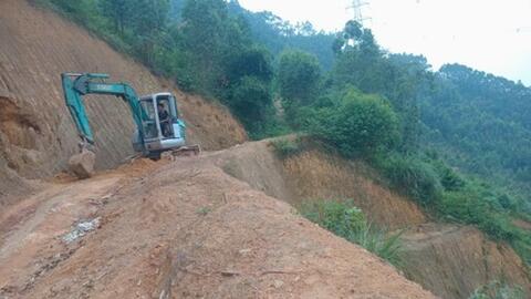 Ban Quản lý dự án Điện 1 thông tin về vị trí cột 305 đường dây 500kV Lào Cai - Vĩnh Yên