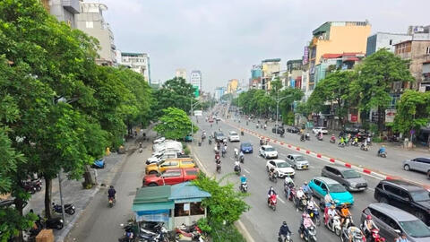 Hà Nội: Đề xuất lộ trình thu phí nội đô từ năm 2028, miễn vé xe buýt khu vực trung tâm