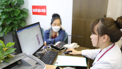 Đề xuất BHYT chi trả thêm 30 thuốc ung thư thế hệ mới, người bệnh bớt cảnh 'bán nhà chữa bệnh'