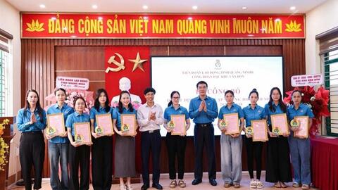 Quảng Ninh tăng điểm tựa cho lao động ngoài Nhà nước
