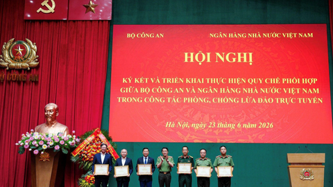 TPBank nhận Bằng khen của Bộ Công an nhờ các giải pháp bảo vệ khách hàng trên môi trường số