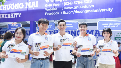 25 điểm thi tốt nghiệp đổi 95 điểm HSA, Đại học Thương mại dự báo điểm chuẩn hạ nhiệt