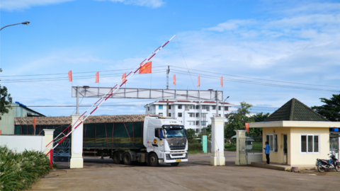 Bên trong nhà máy sản xuất Ethanol