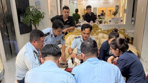 TP. Hồ Chí Minh: Liên tiếp phát hiện hàng giả mạo nhãn hiệu nổi tiếng