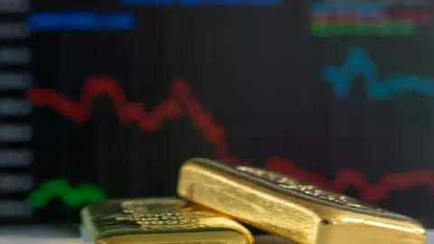 Vàng trụ vững mốc 4.000 USD, bạc bứt phá mạnh nhất nhóm kim loại quý