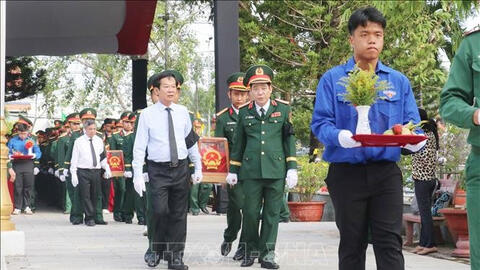 Cần Thơ: Tổ chức lễ viếng, truy điệu và an táng 38 hài cốt liệt sĩ